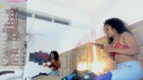 Snapshot of _shirleyy_ chatting on 07/01/26, 06:18 Shirley online show from 07/01/26, 06:18