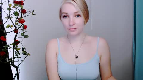 Rachel online show from 04/17/26, 01:36