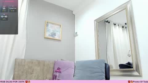 Snapshot of _sofia_cruz chatting on 01/27/25, 10:49 640 200 online show from 01/27/25, 10:49