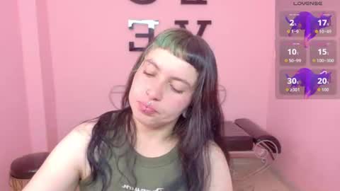 Snapshot of _sofia_smith1 chatting on 06/25/26, 01:26 Sofia online show from 06/25/26, 01:26