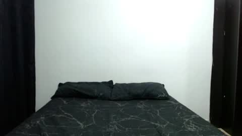 Snapshot of _sofiaparker_ chatting on 11/11/25, 05:24 Sofia Parker online show from 11/11/25, 05:24