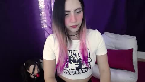 Sofia online show from 03/13/26, 07:53