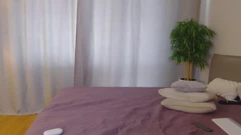 Snapshot of _solar_jane_ chatting on 03/09/25, 08:07 Jane online show from 03/09/25, 08:07