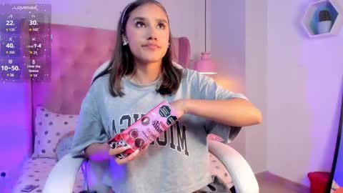 Sophie  online show from 11/11/25, 08:31