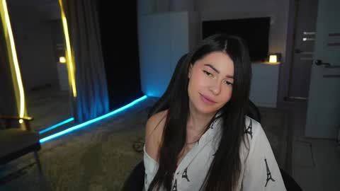 Sophy online show from 02/06/25, 01:16