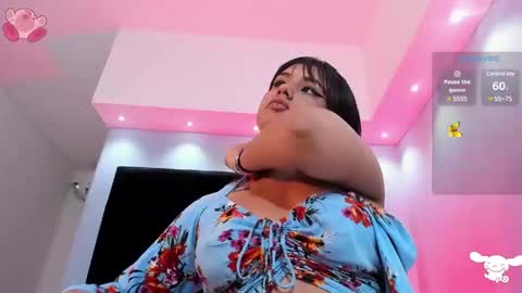 Snapshot of _sowy_venus_ chatting on 01/28/25, 03:14 V E N U S online show from 01/28/25, 03:14