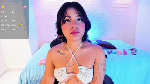 Snapshot of _sowy_venus_ chatting on 02/24/25, 12:48 V E N U S online show from 02/24/25, 12:48