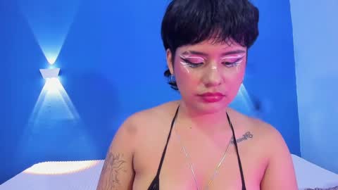 Snapshot of _sowy_venus_ chatting on 03/10/25, 12:07 V E N U S online show from 03/10/25, 12:07