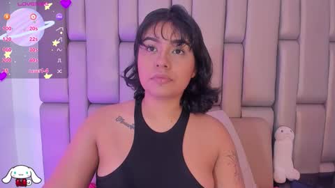 Snapshot of _sowy_venus_ chatting on 02/23/26, 10:56 V E N U S online show from 02/23/26, 10:56