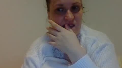 Melisa online show from 03/10/25, 10:02