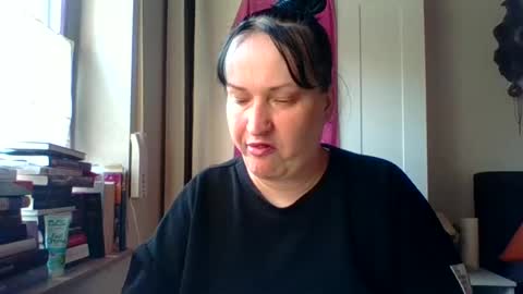 Melisa online show from 06/19/26, 06:07