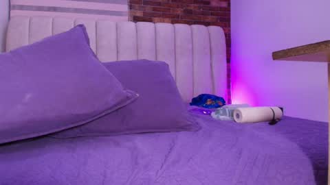 susy online show from 04/08/26, 03:06