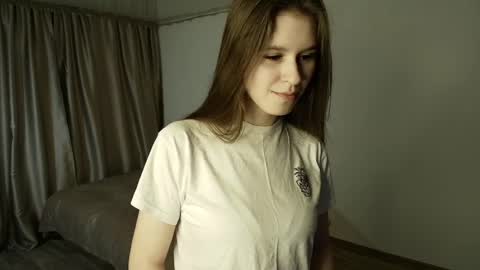 Stella Grace online show from 04/01/26, 07:09