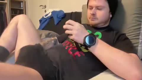 Snapshot of _stevie___ chatting on 01/23/25, 03:32 _stevie___ online show from 01/23/25, 03:32