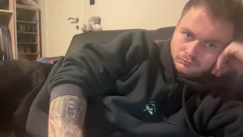 Snapshot of _stevie___ chatting on 11/28/25, 10:23 _stevie___ online show from 11/28/25, 10:23