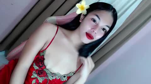 Snapshot of _suckandcum69 chatting on 02/16/26, 12:34 Eilachloe online show from 02/16/26, 12:34