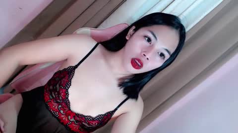 Snapshot of _suckandcum69 chatting on 03/01/26, 11:01 Eilachloe online show from 03/01/26, 11:01