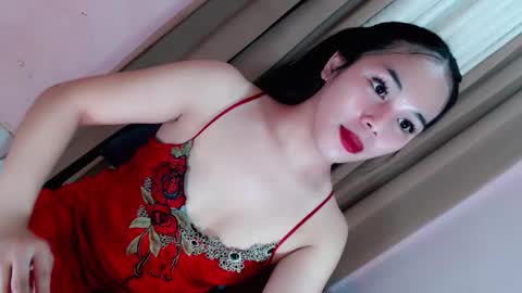 Snapshot of _suckandcum69 chatting on 03/26/26, 12:11 Eilachloe online show from 03/26/26, 12:11