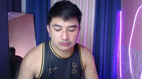 _superhotlatino_ online show from 05/07/26, 04:23