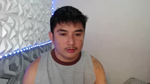 _superhotlatino_ online show from 05/13/26, 03:20