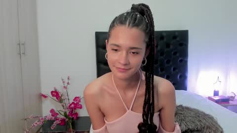 Sussi online show from 01/22/25, 04:33