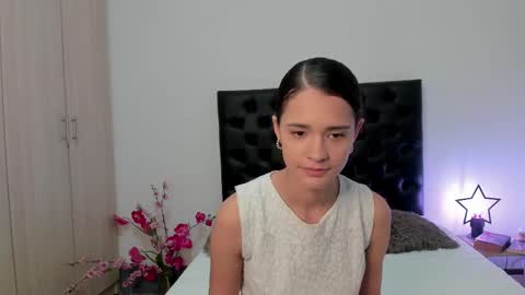 Sussi online show from 02/12/25, 01:27