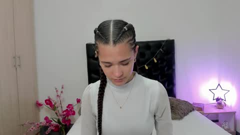 Sussi online show from 02/21/25, 01:33