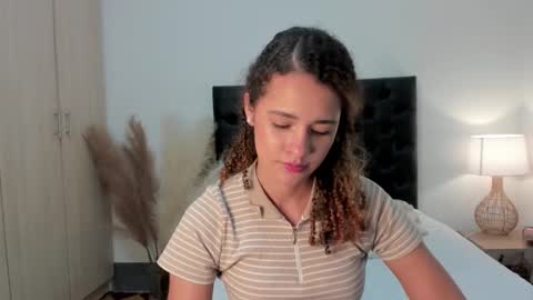 Sussi online show from 11/12/25, 01:55