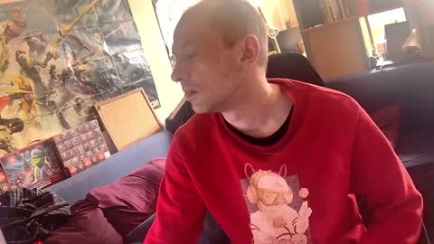 Snapshot of _svenerd_____ chatting on 04/10/26, 11:48 _svenerd_____ online show from 04/10/26, 11:48