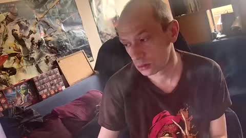 Snapshot of _svenerd_____ chatting on 04/12/26, 12:10 _svenerd_____ online show from 04/12/26, 12:10