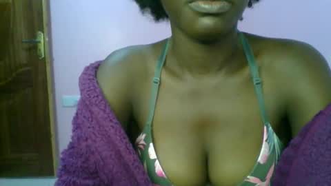 Gabriella online show from 10/31/25, 08:21