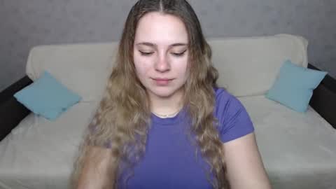 Lana online show from 12/27/24, 11:17