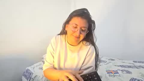 _sweet_melodyy online show from 05/24/26, 08:14