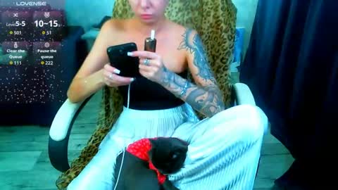 Milana   welcome to my world  online show from 06/23/26, 04:38