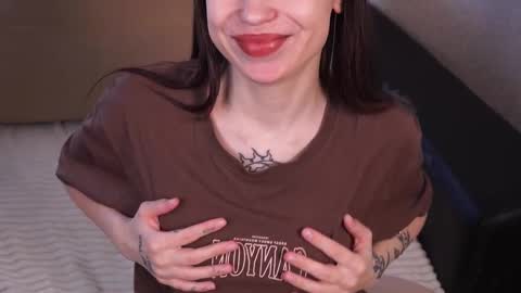 Sofia online show from 02/11/25, 09:31