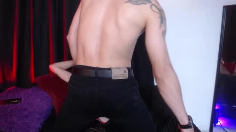    online show from 01/25/25, 11:22