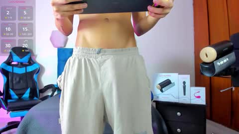 Taylor online show from 09/24/25, 09:18