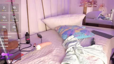 Rousse  online show from 01/18/25, 01:30