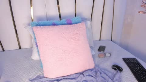 Rousse  online show from 03/07/25, 08:00