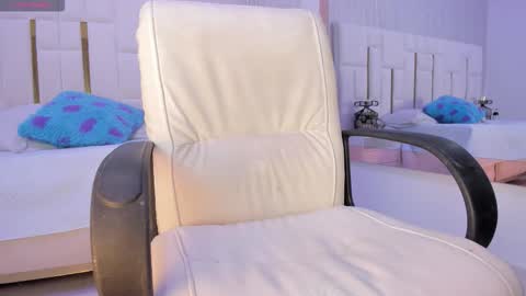 Rousse  online show from 09/09/25, 07:13