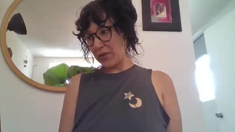 _tutti_frutti_ online show from 04/06/26, 08:21