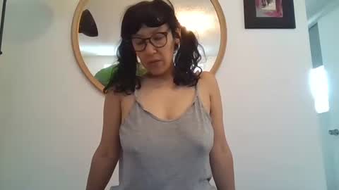 _tutti_frutti_ online show from 05/15/26, 09:11