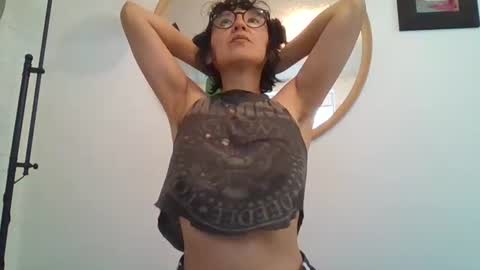 _tutti_frutti_ online show from 07/13/26, 09:50