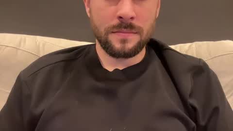 Snapshot of _ur_happy_meal chatting on 01/02/25, 06:34 DJ online show from 01/02/25, 06:34