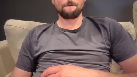 Snapshot of _ur_happy_meal chatting on 02/24/25, 03:02 DJ online show from 02/24/25, 03:02