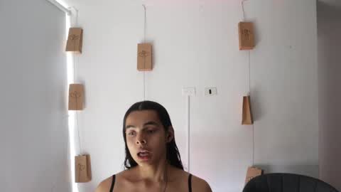 Anastasia Vahos online show from 02/13/25, 06:27