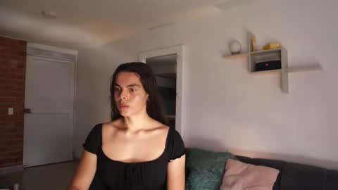 Anastasia Vahos online show from 10/15/25, 05:24
