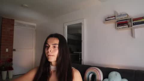 Anastasia Vahos online show from 03/12/26, 05:30