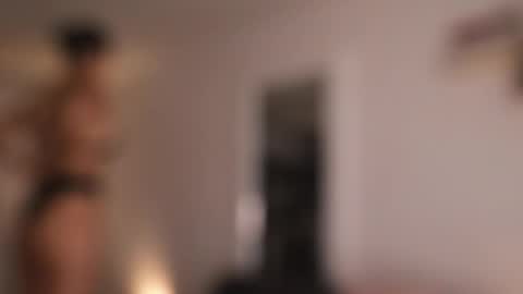 Anastasia Vahos online show from 05/02/26, 07:08