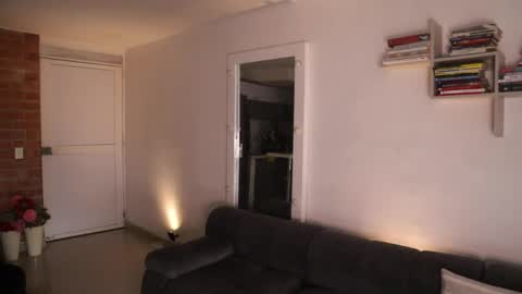 Anastasia Vahos online show from 05/28/26, 06:16